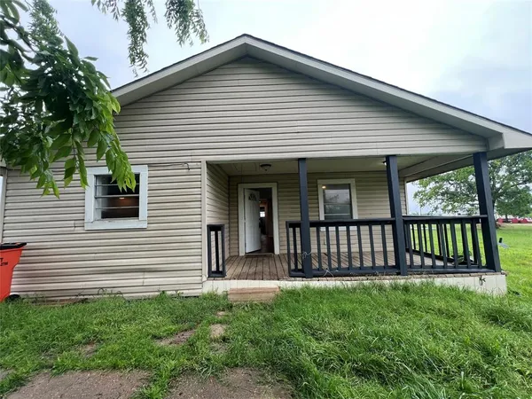 $225,000 | 824 Nob Hill Road, Quinlan, TX 75474
