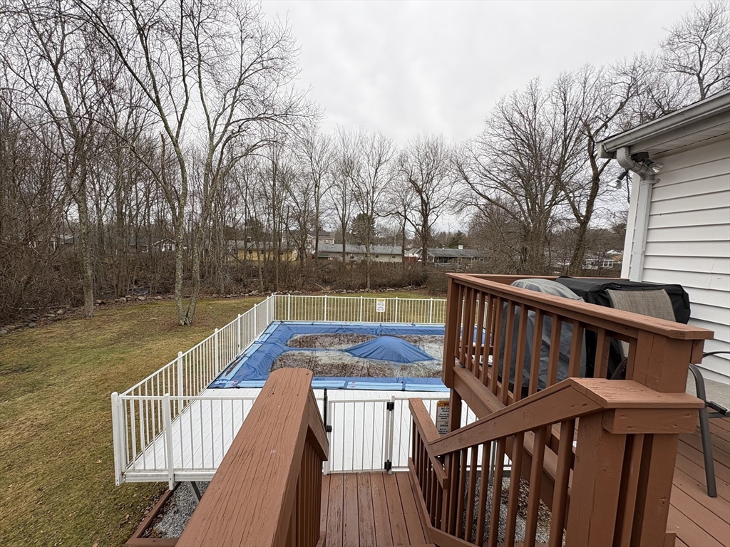 18 Brewster Road Randolph, MA 02368 - Photo 20 of 23