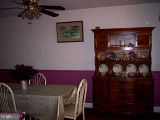 143 Willowbrook Road Clifton Heights, PA 19018 - Photo 3 of 6 Gallery Image 3