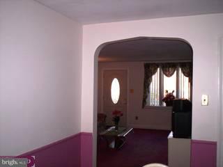 143 Willowbrook Road Clifton Heights, PA 19018 - Photo 5 of 6 Gallery Image 5