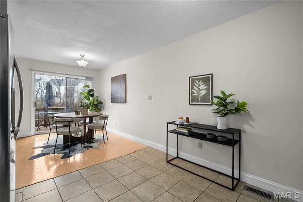 $260,000 | 1323 Tahoe Valley Court, Ballwin, MO 63021