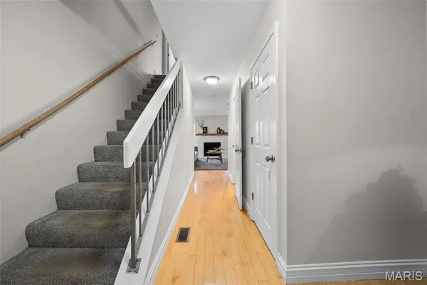 $260,000 | 1323 Tahoe Valley Court, Ballwin, MO 63021