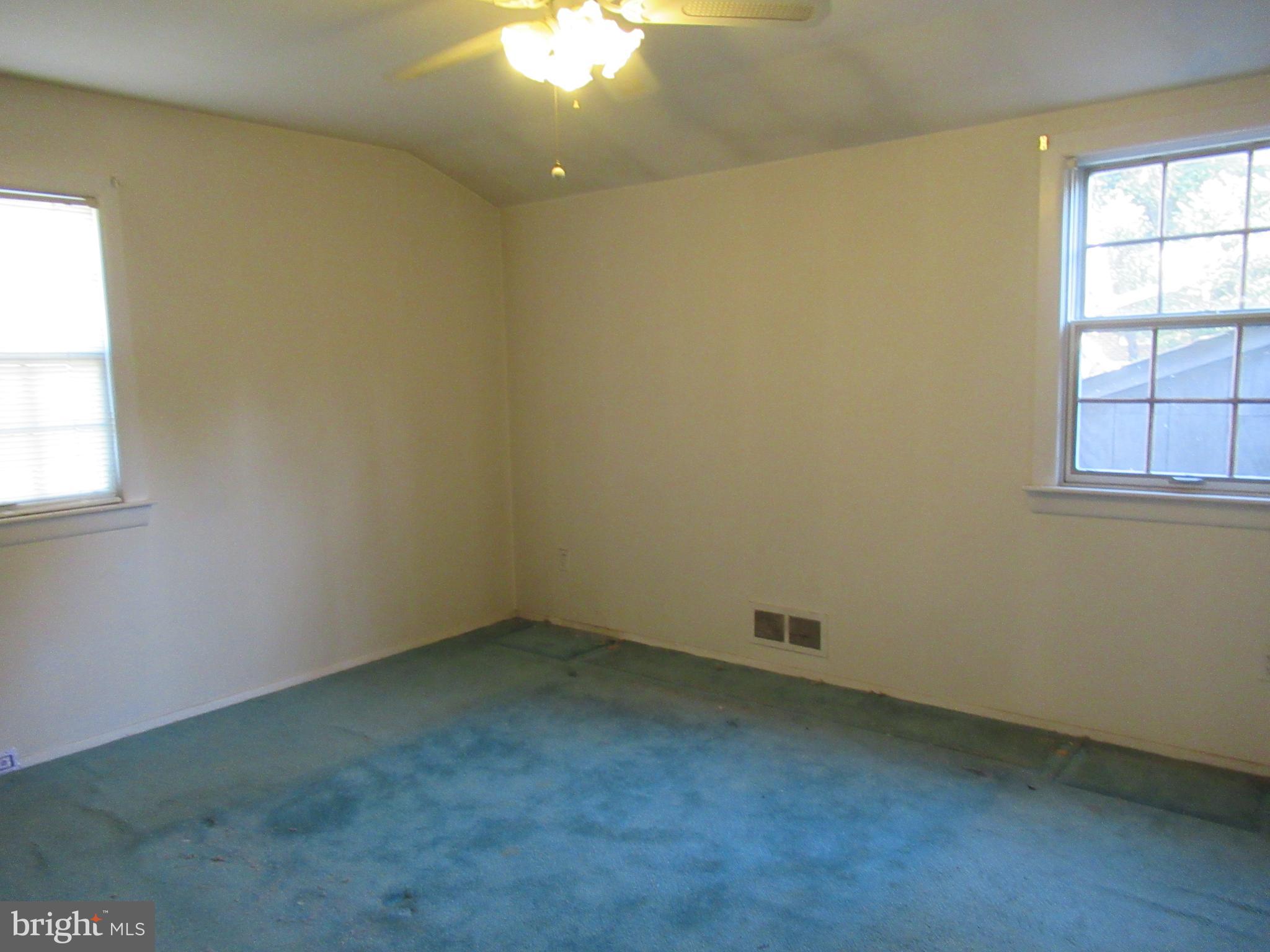 6917 Elbrook Road Hyattsville, MD 20784 - Photo 9 of 17 MBR