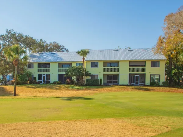 $2,200 | 5790 Marina Drive, Unit 2, Sebastian, FL 32958