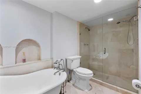 $470,000 | 3500 Mystic Pointe Drive, Unit 1407, Aventura, FL 33180