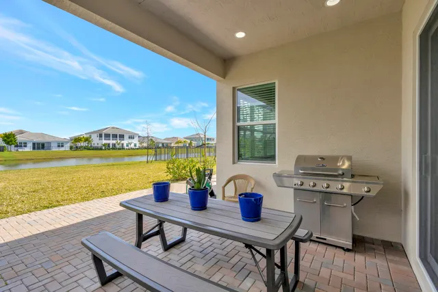 $699,000 | 4620 Ambersweet Way, The Acreage, FL 33470