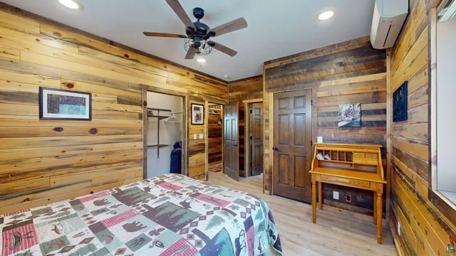 $1,325,000 | 7498 Bayside Drive, Crane Lake, MN 55725