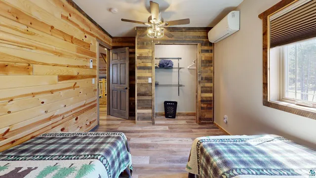 $1,325,000 | 7498 Bayside Drive, Crane Lake, MN 55725