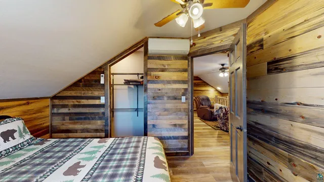 $1,325,000 | 7498 Bayside Drive, Crane Lake, MN 55725