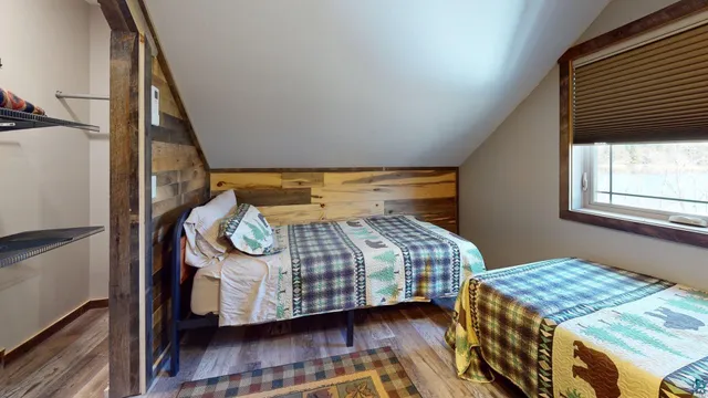 $1,325,000 | 7498 Bayside Drive, Crane Lake, MN 55725