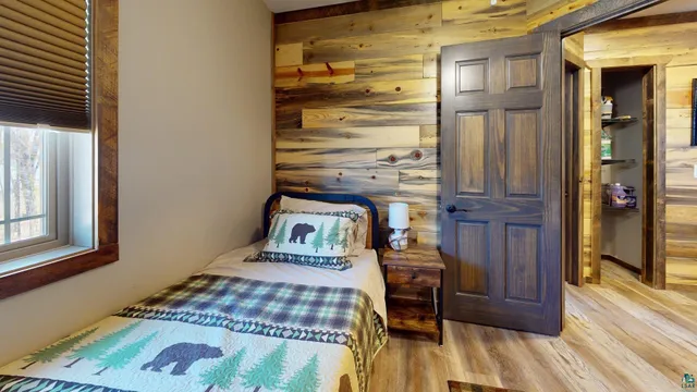 $1,325,000 | 7498 Bayside Drive, Crane Lake, MN 55725