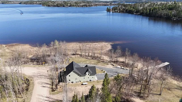 $1,325,000 | 7498 Bayside Drive, Crane Lake, MN 55725