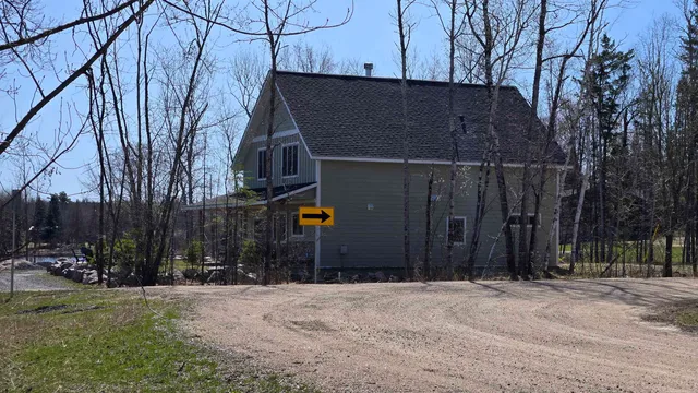 $1,325,000 | 7498 Bayside Drive, Crane Lake, MN 55725