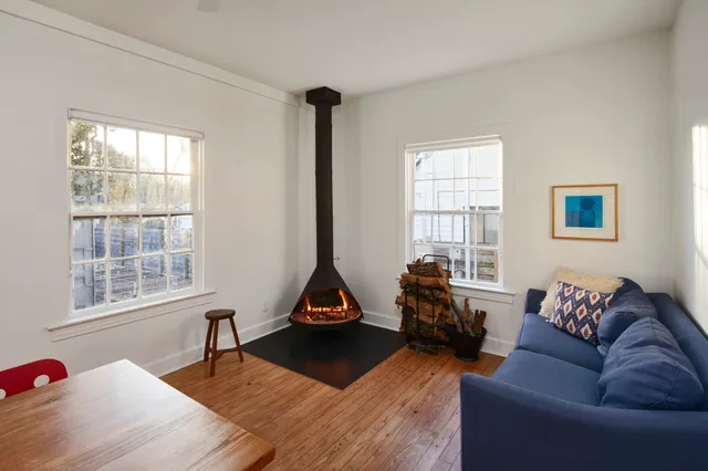 $3,250 | 902 West Mary Street, Unit 1, Austin, TX 78704