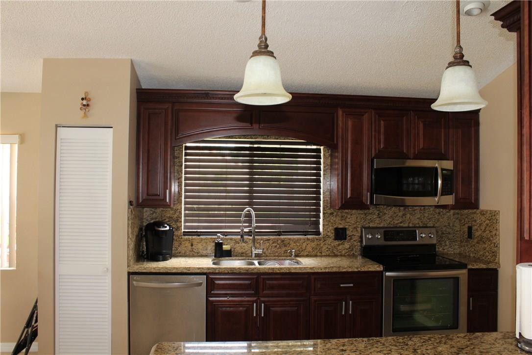 22351 Overture Circle Boca Raton, FL 33428 - Photo 2 of 24 Photo 2