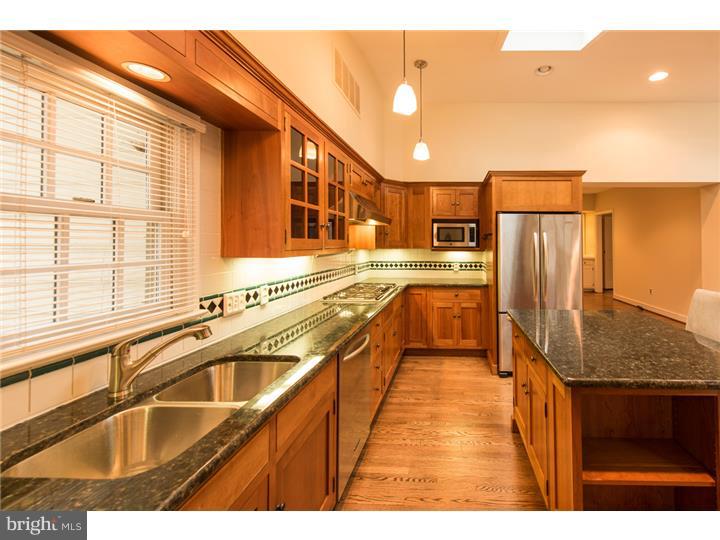123 Edgewood Road Wilmington, DE 19803 - Photo 10 of 25 Kitchen