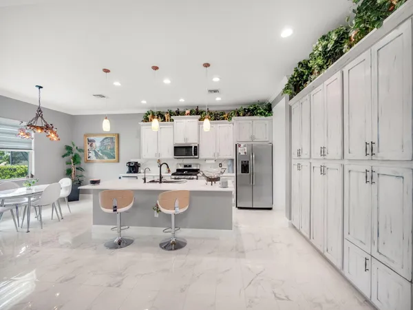 $5,000 | 5857 Whippoorwill Circle, The Acreage, FL 33470