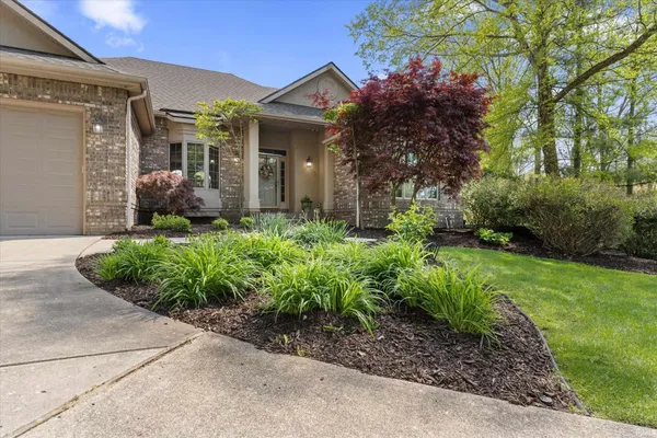 $750,000 | 58732 River Forest Drive, Goshen, IN 46528