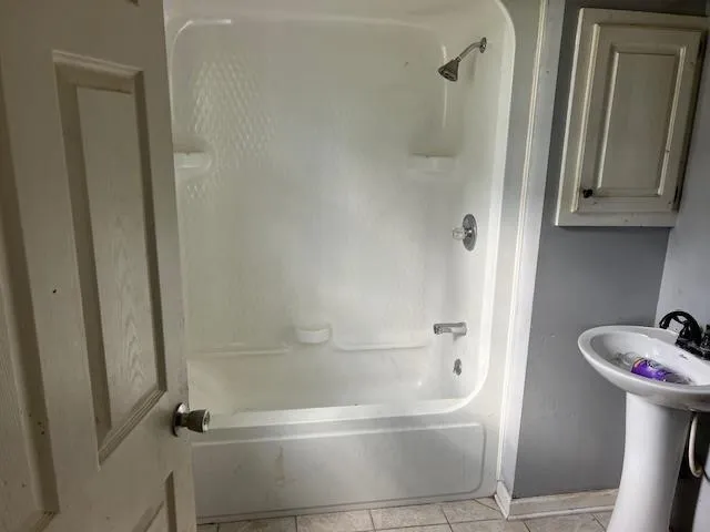 a bathroom with a bathtub