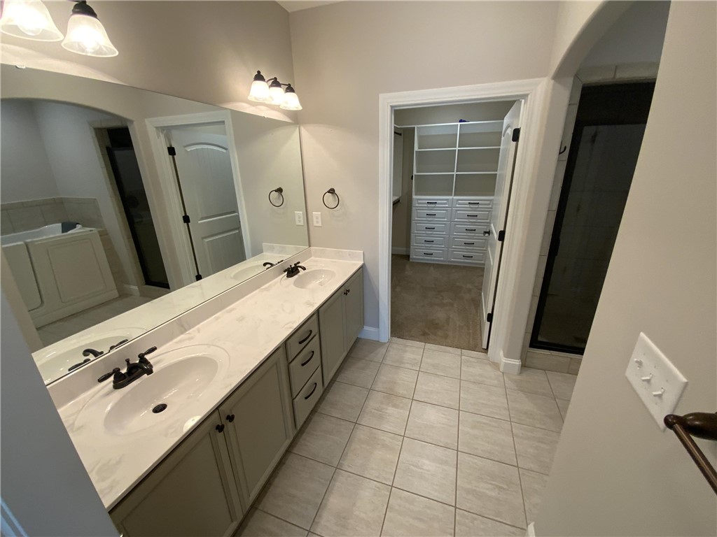 210 Meridian Way Seneca, SC 29672 - Photo 8 of 12