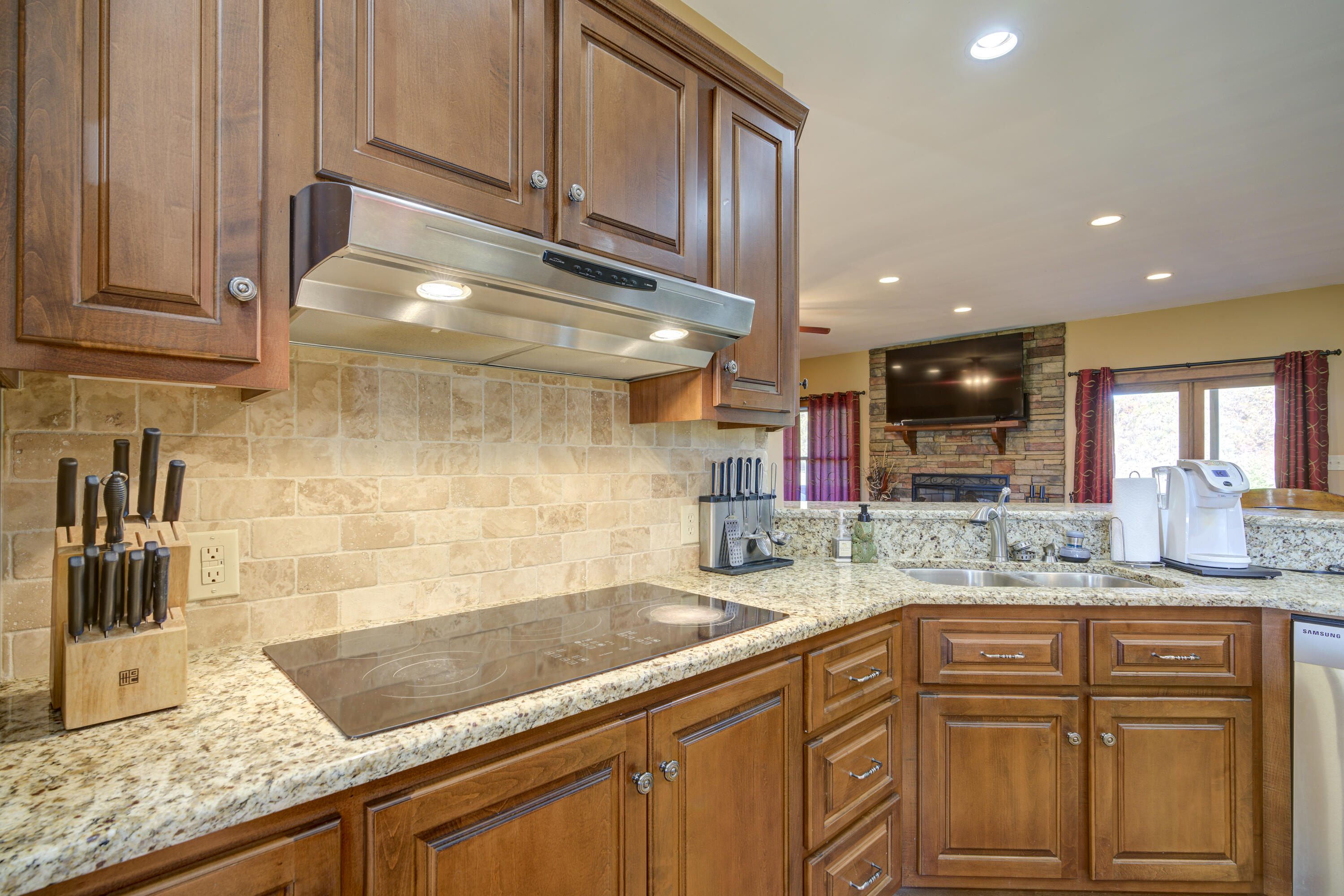 319 Stanfield Road Bluff City, TN 37618 - Photo 13 of 71 StanLAND--12