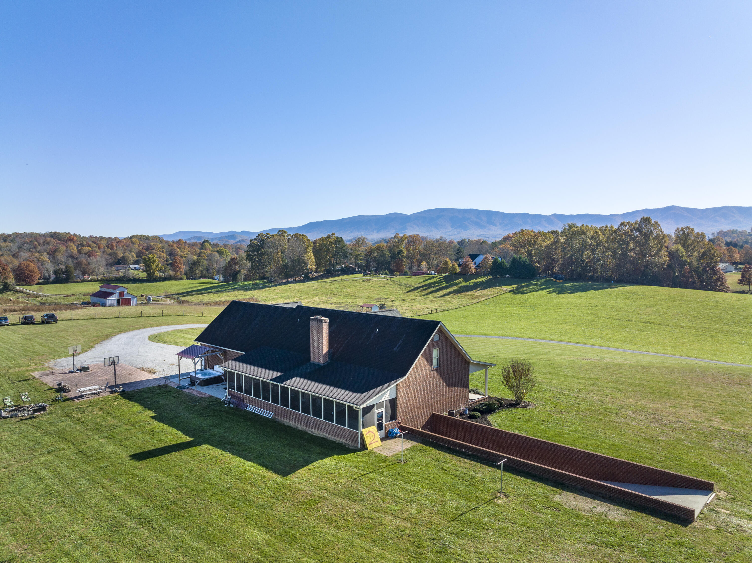 319 Stanfield Road Bluff City, TN 37618 - Photo 36 of 71 StanfieldAerials--4