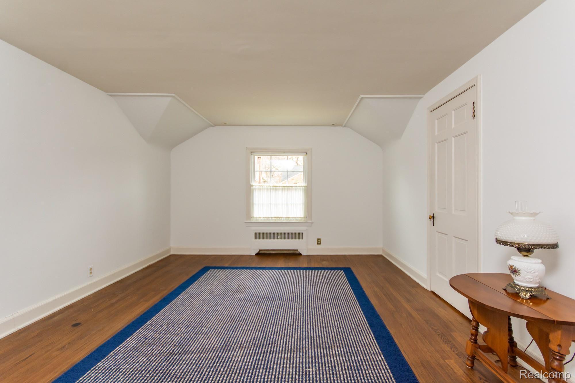 268 McMillan Road Grosse Pointe, MI 48236 - Photo 13 of 25 DSC_9797.jpg
