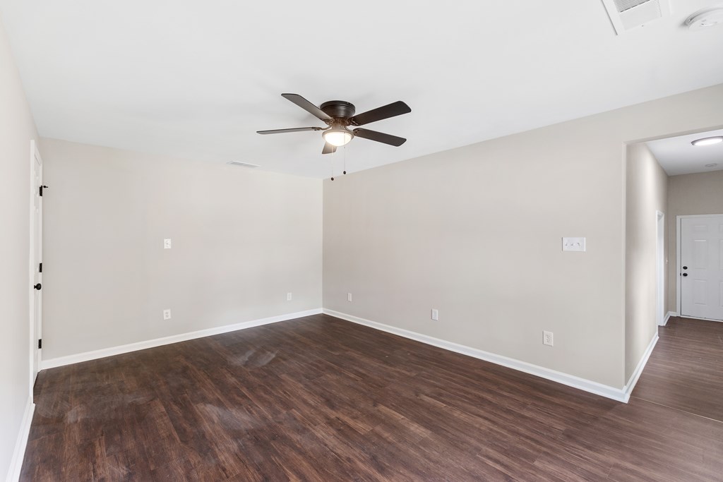 821 Rosa Drive Columbus, GA 31907 - Photo 11 of 25 Gallery Image 11