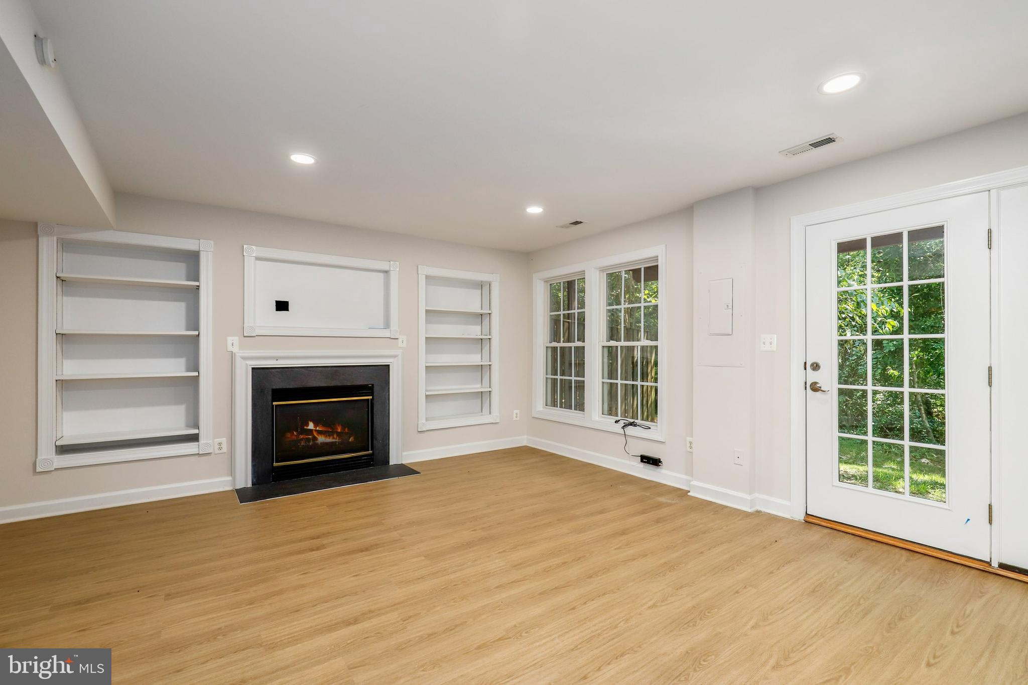 6669 Debra Lu Way Springfield, VA 22150 - Photo 21 of 39 Gallery Image 21