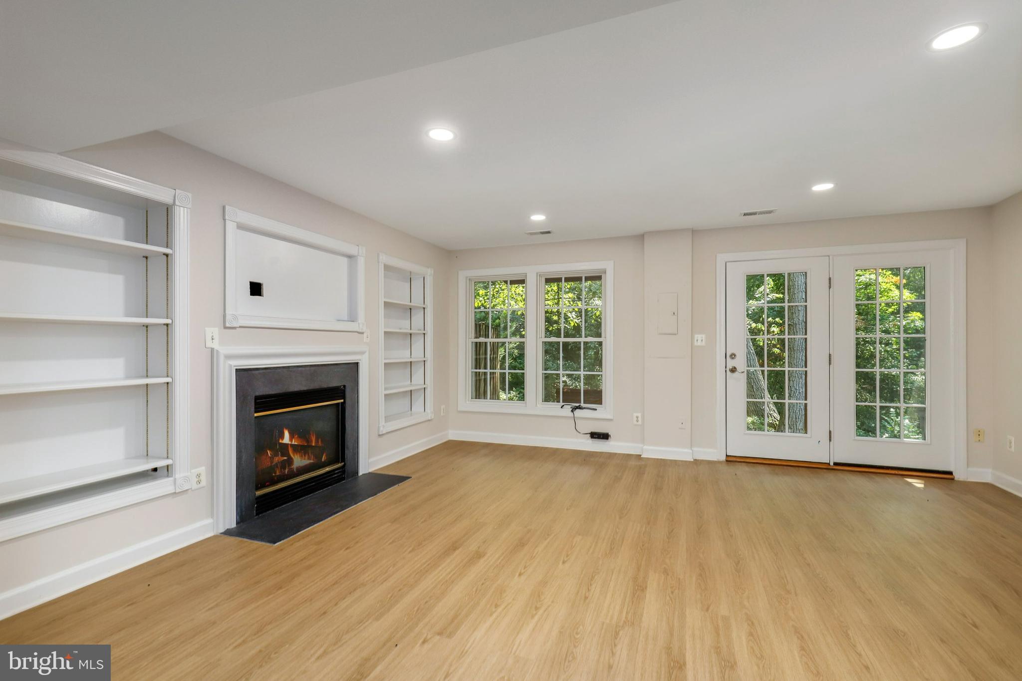 6669 Debra Lu Way Springfield, VA 22150 - Photo 22 of 39 Gallery Image 22