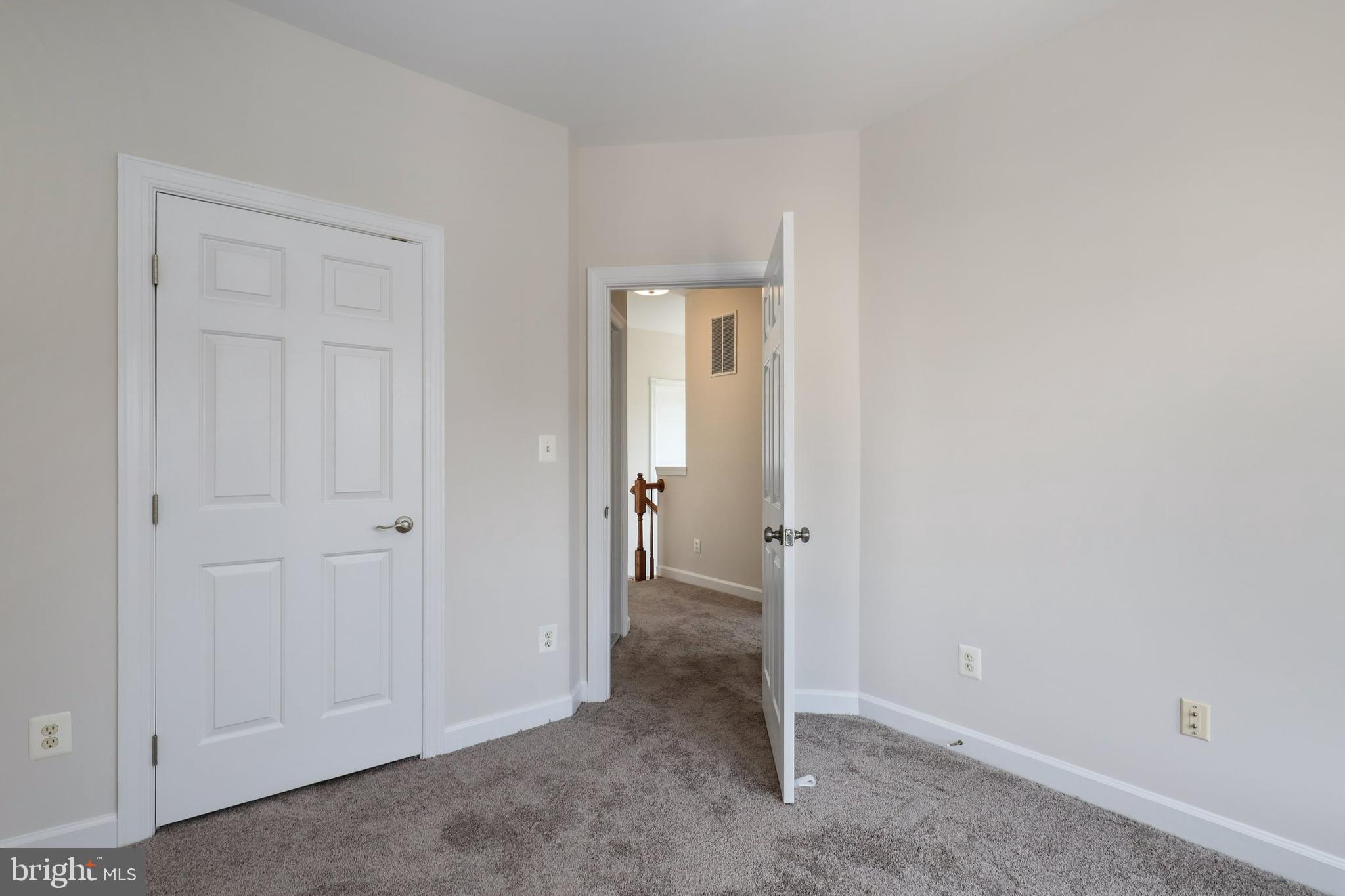 6669 Debra Lu Way Springfield, VA 22150 - Photo 33 of 39 Gallery Image 33