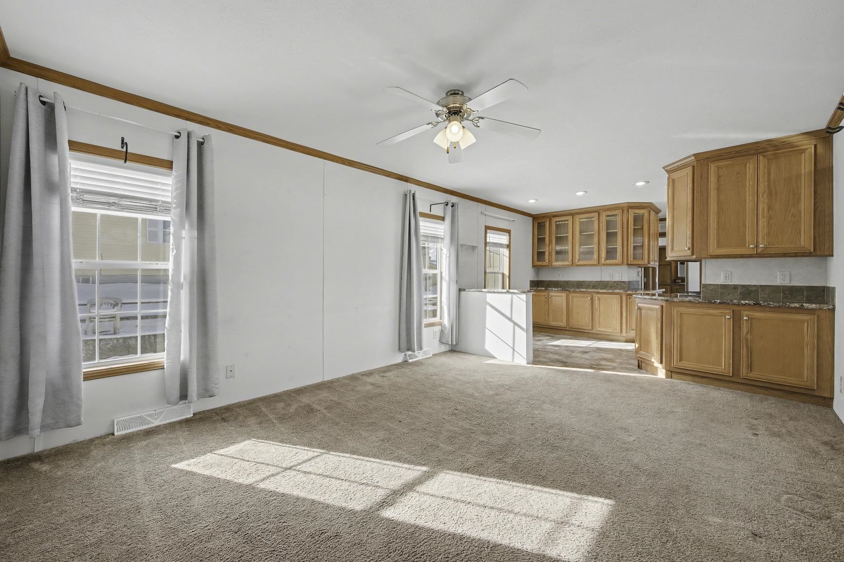 86 Nh Rte 4a, Unit 18UP Enfield, NH 03748 - Photo 11 of 38