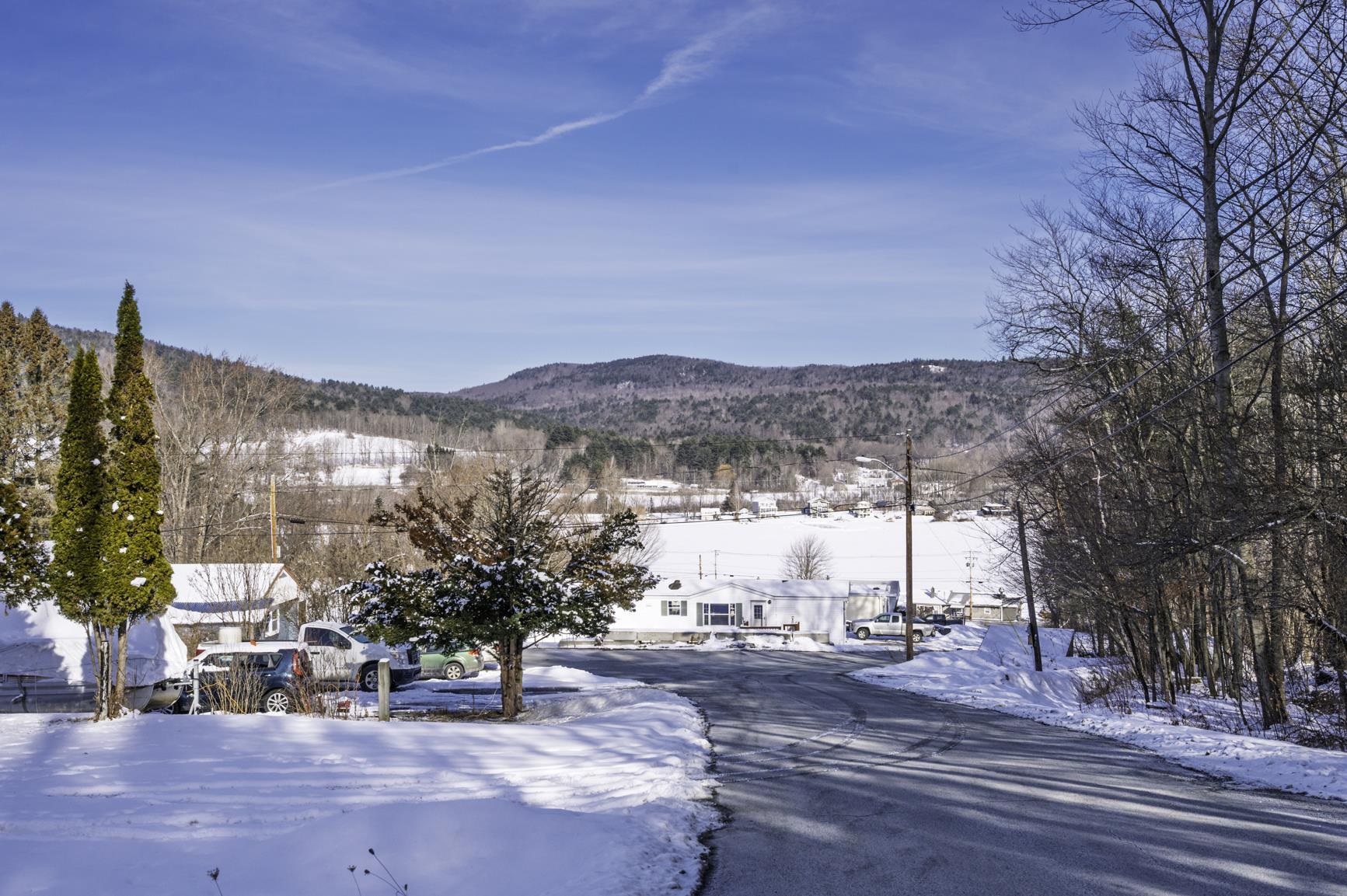 86 Nh Rte 4a, Unit 18UP Enfield, NH 03748 - Photo 2 of 38