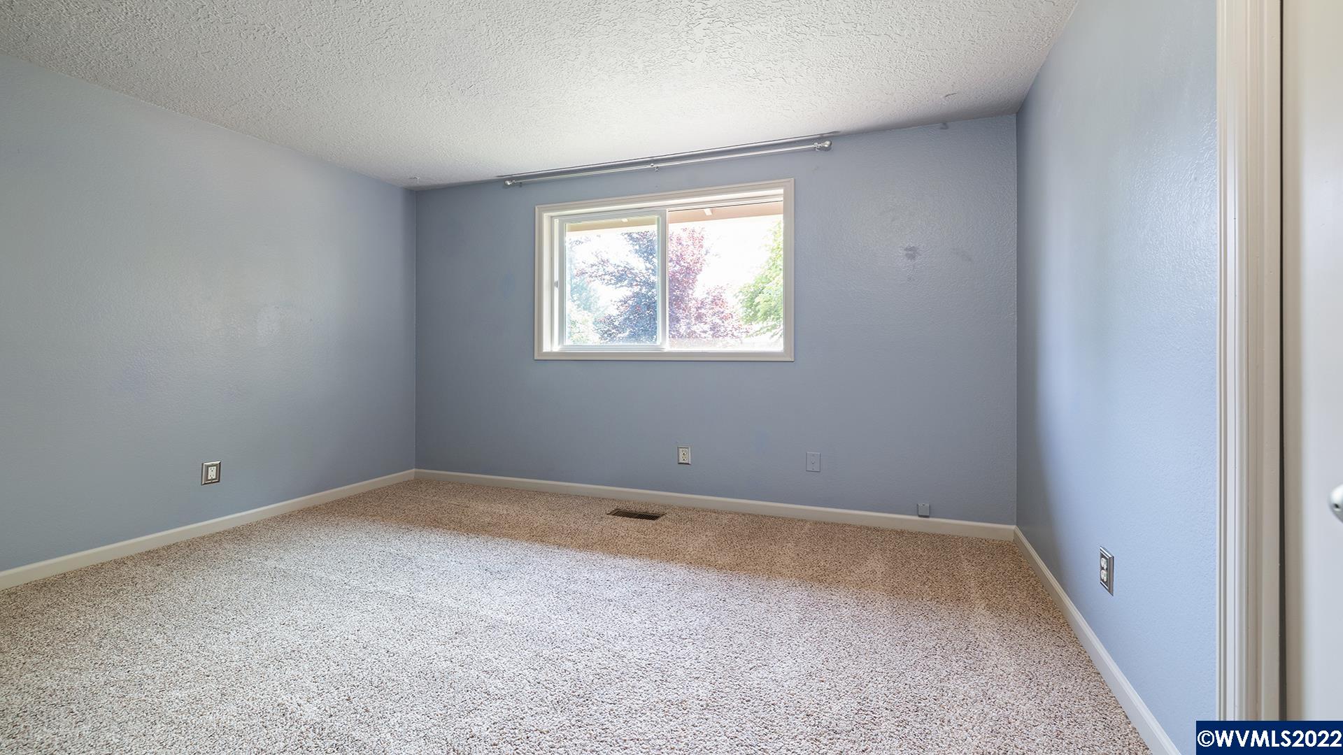 377 Fir Street Lyons, OR 97358 - Photo 24 of 41 Gallery Image 24