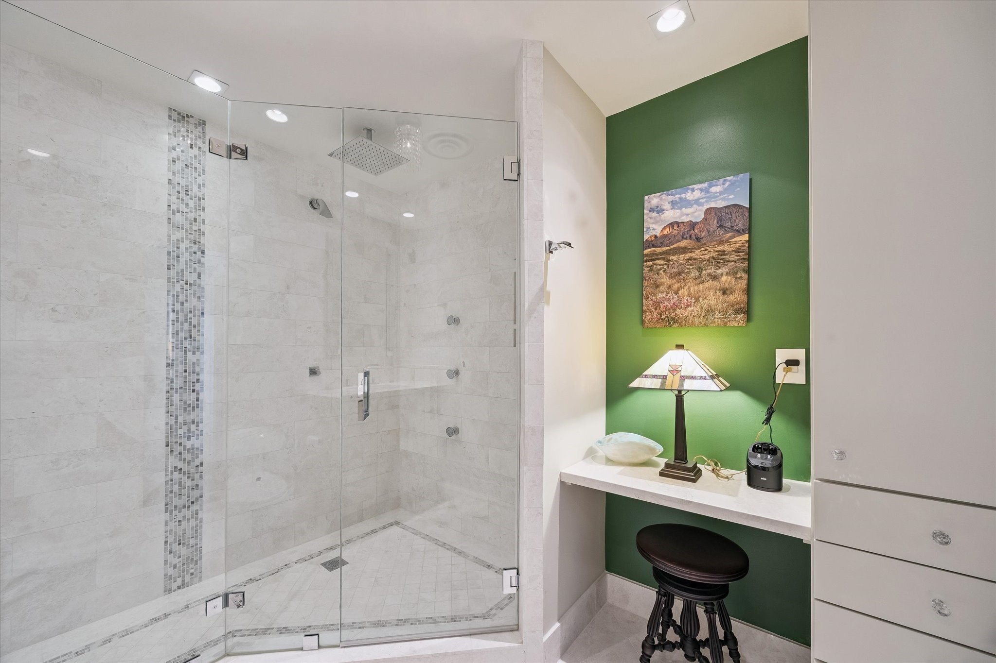 2929 Buffalo Speedway, Unit A1802 Houston, TX 77098 - Photo 22 of 50 a bathroom with a sink and mirror