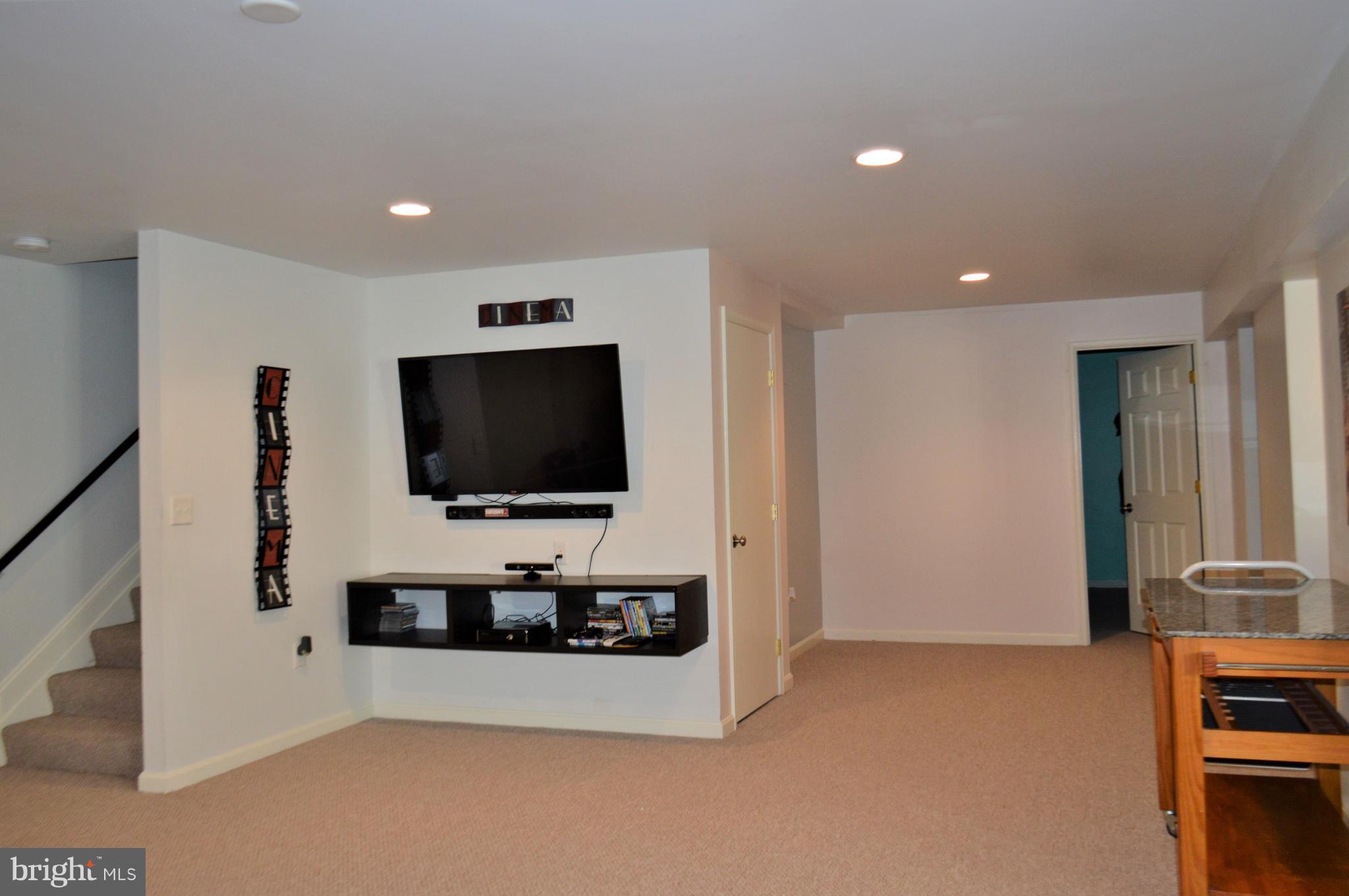 8321 Calm Stream Bend Severn, MD 21144 - Photo 15 of 35 Gallery Image 15