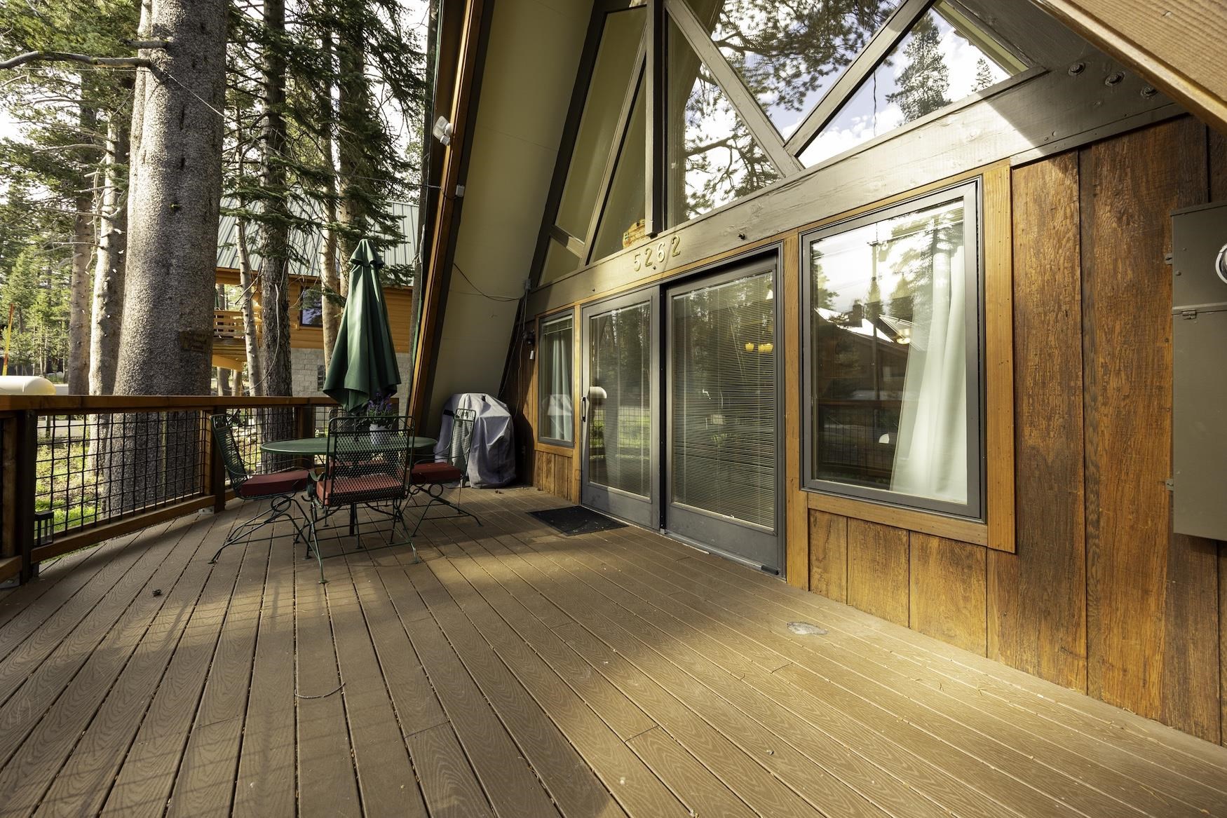 5262 Palisade Road Soda Springs, CA 95728 - Photo 18 of 24 a view of outdoor space with deck and furniture