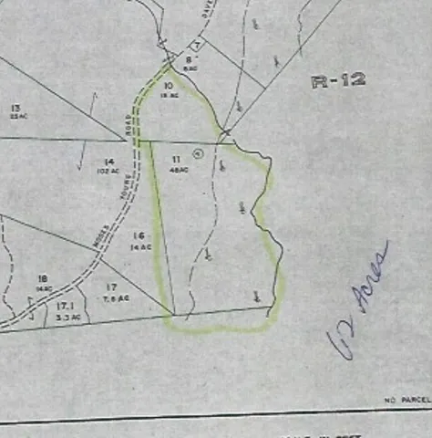 $86,000 | 10-11 Davenport Road, Hartford, ME 04220