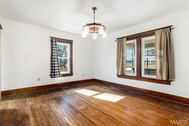 $250,000 | 114 South Water Street, Truesdale, MO 63380