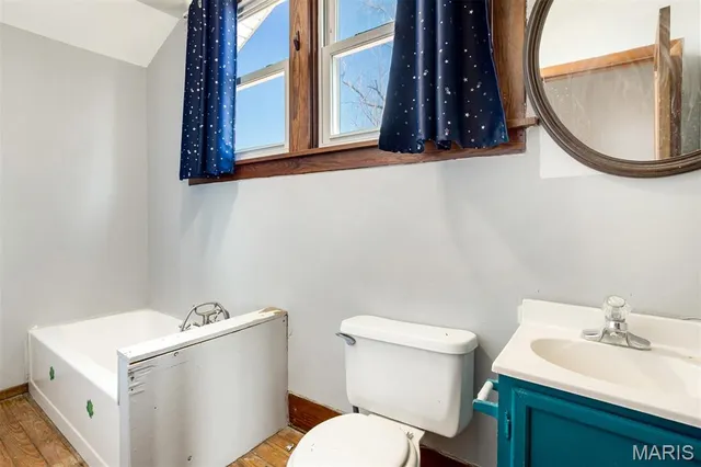 $250,000 | 114 South Water Street, Truesdale, MO 63380