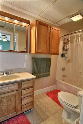 1411 Shadeland Road Lafayette, IN 47909 - Photo 13 of 20 Gallery Image 13