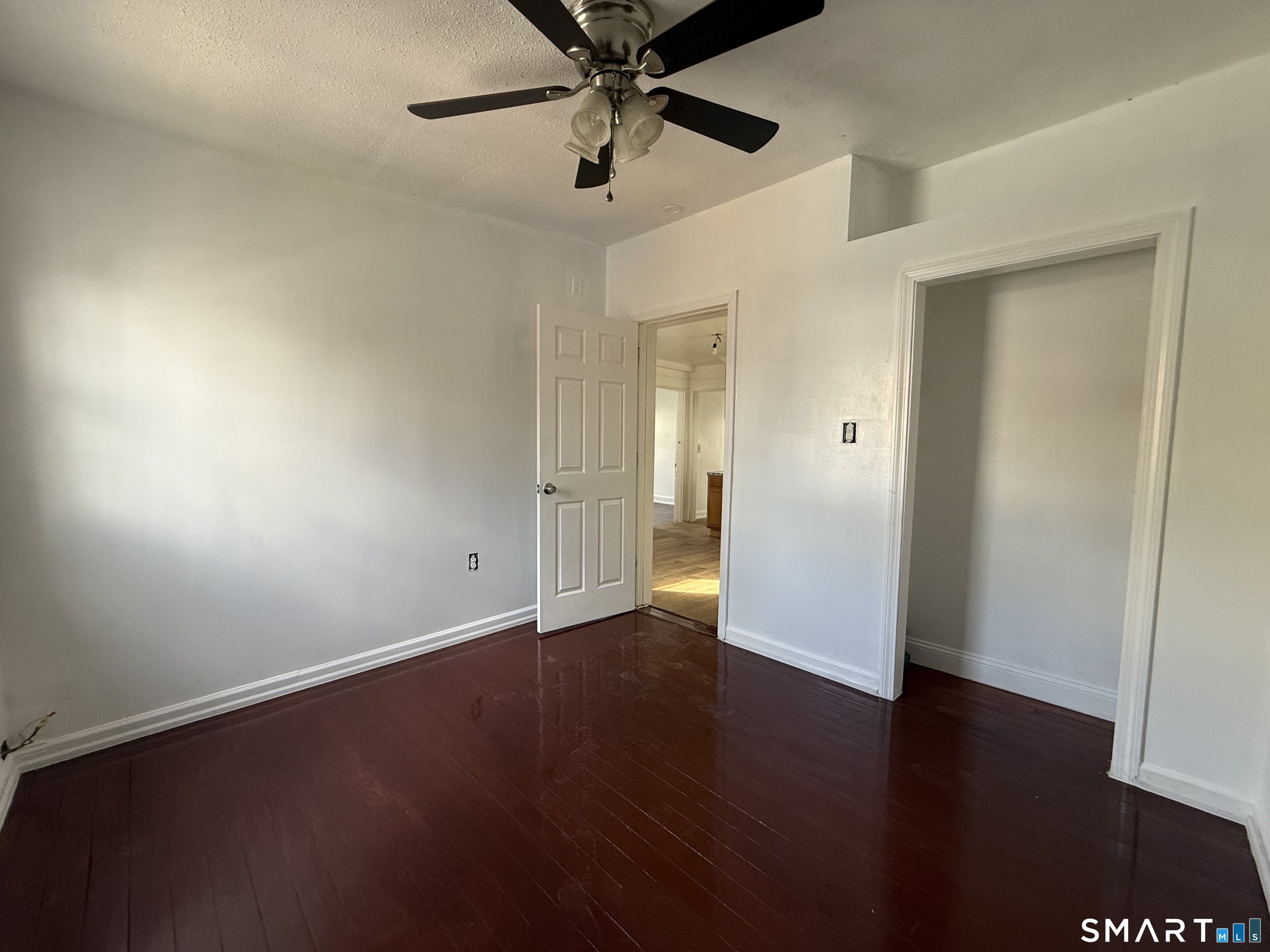 29 Madison Street, Unit 2 Waterbury, CT 06706 - Photo 4 of 16