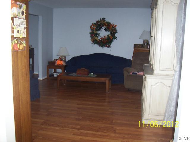 3626 Lenaire Road Bethlehem, PA 18020 - Photo 3 of 7 Gallery Image 3