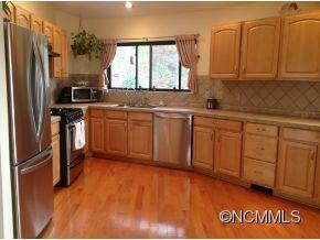 21 Red Oak Forest Road Fairview, NC 28730 - Photo 3 of 12 Gallery Image 3