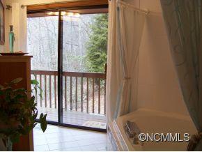 21 Red Oak Forest Road Fairview, NC 28730 - Photo 9 of 12 Gallery Image 9
