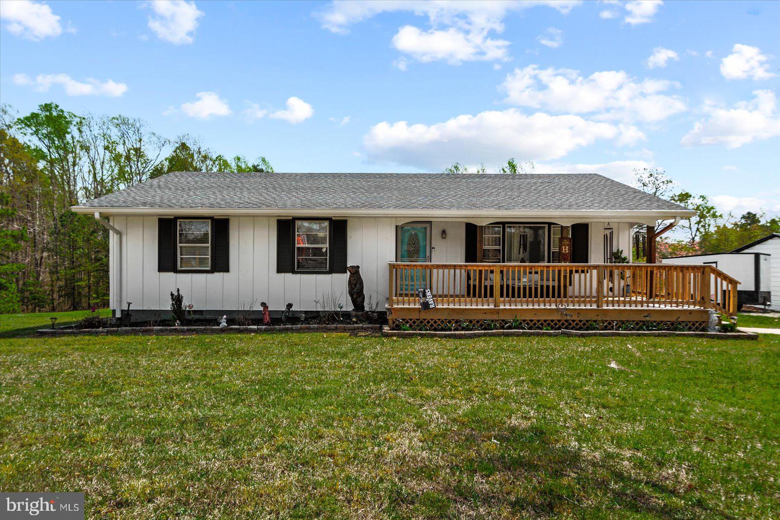 110 Spring Road Mineral, VA 23117 - Photo 3 of 36