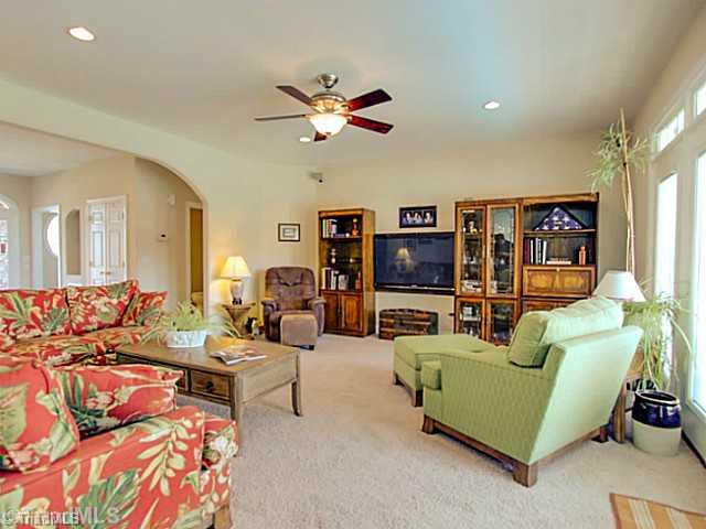 Living Room. Imagine resting comfortably in the evenings and weekends overlooking your pool!