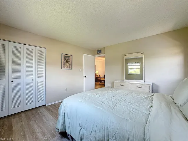 $3,500 | 300 Forest Lakes Boulevard, Unit 201, Naples, FL 34105