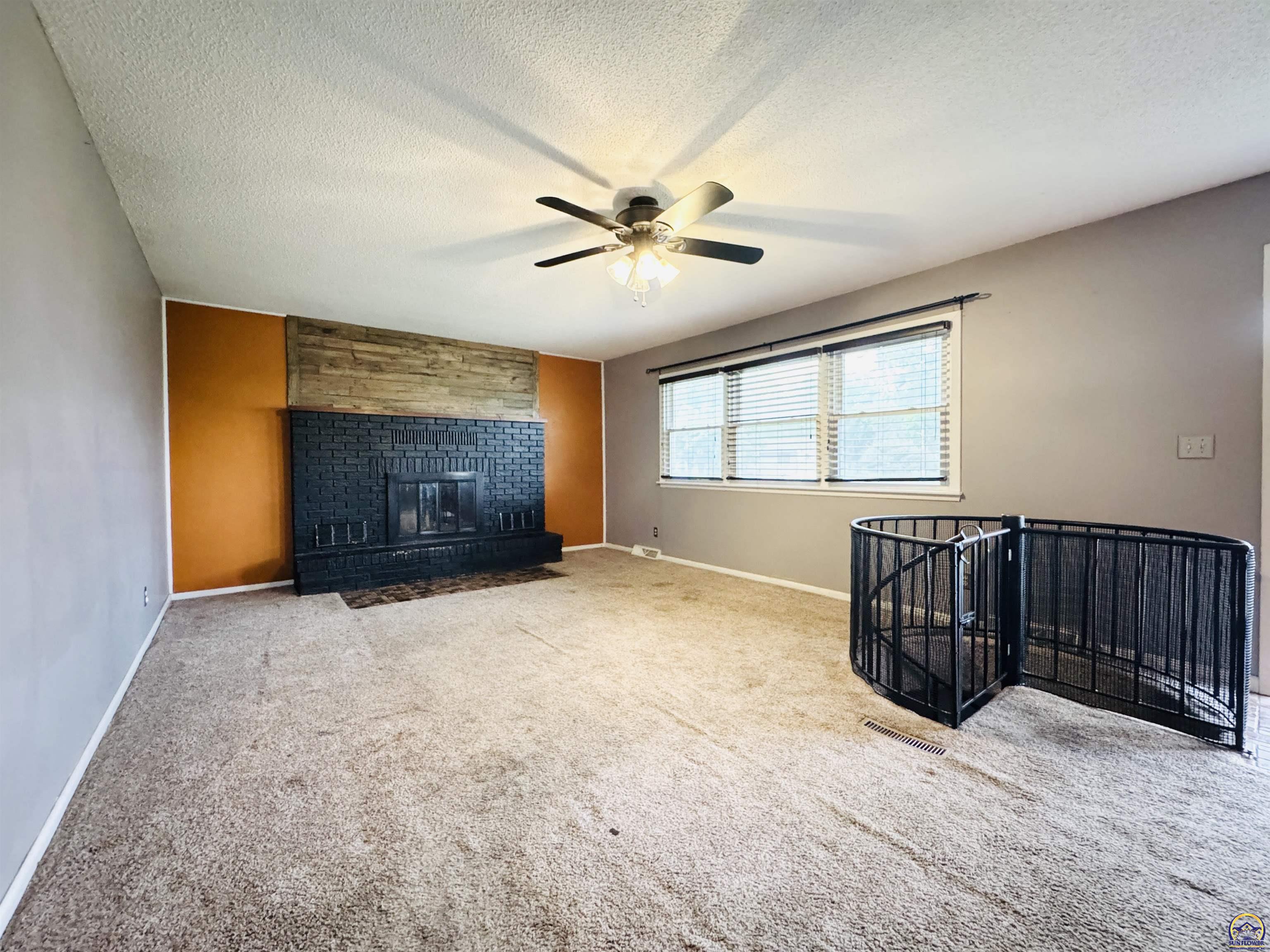 104 Monroe Street Pomona, KS 66076 - Photo 5 of 47