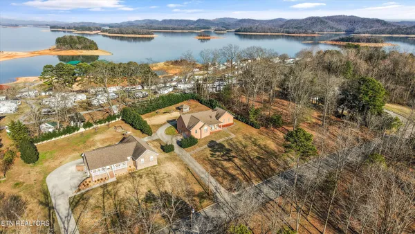 $587,500 | 637 Baye Road, Rutledge, TN 37861